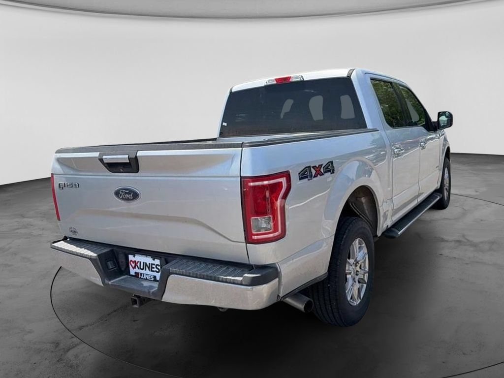 Used 2015 Ford F150 XLT w/ Equipment Group 301A Mid AWD/4WD image 9
