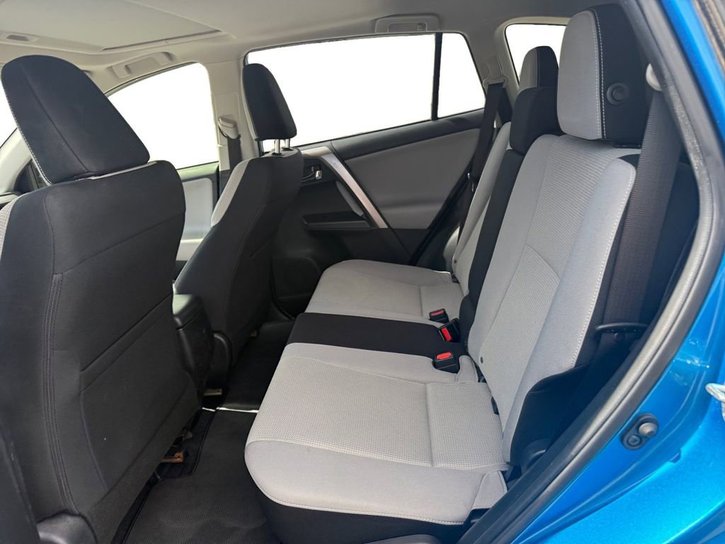 Used 2017 Toyota RAV4 XLE image 13