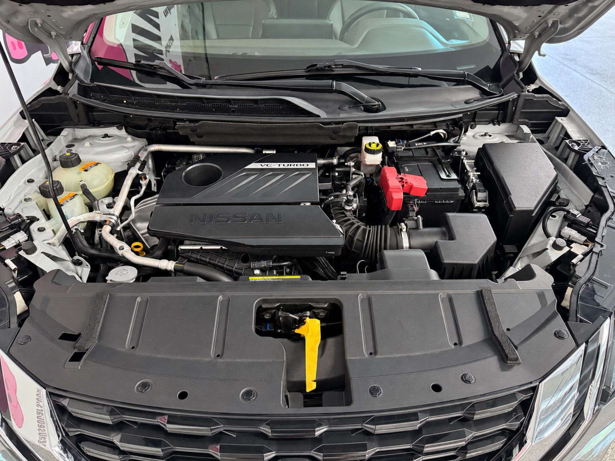 Used 2023 Nissan Rogue SL w/ SL Premium Package FWD image 5