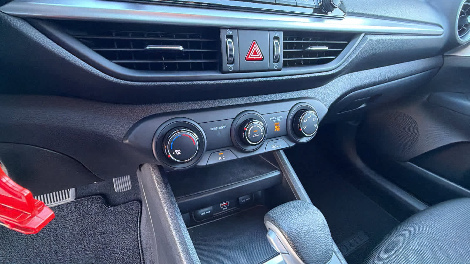 Used 2023 Kia Forte LXS image 14