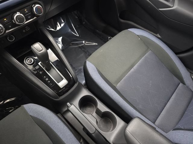 Used 2025 Nissan Versa SV w/ Trunk Package FWD image 25