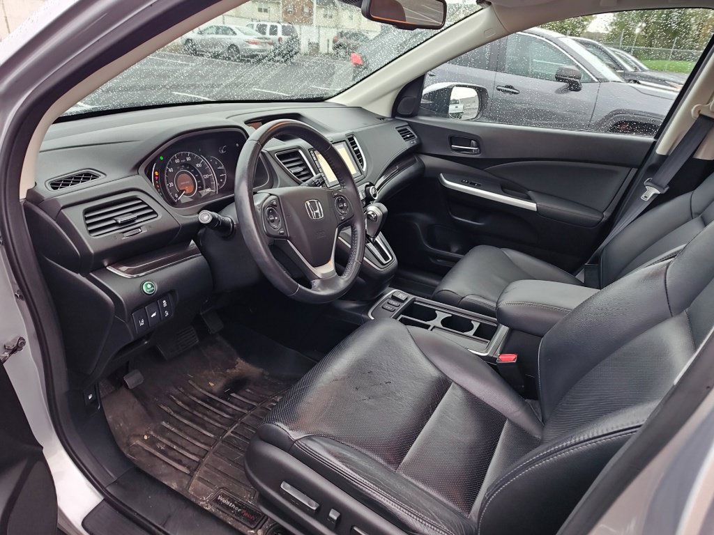 Used 2016 Honda CR-V Touring image 10