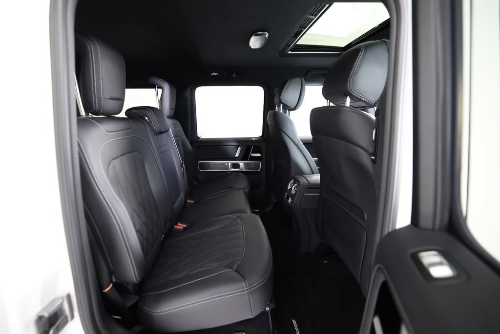 Used 2025 Mercedes-Benz G 63 AMG 4MATIC image 11