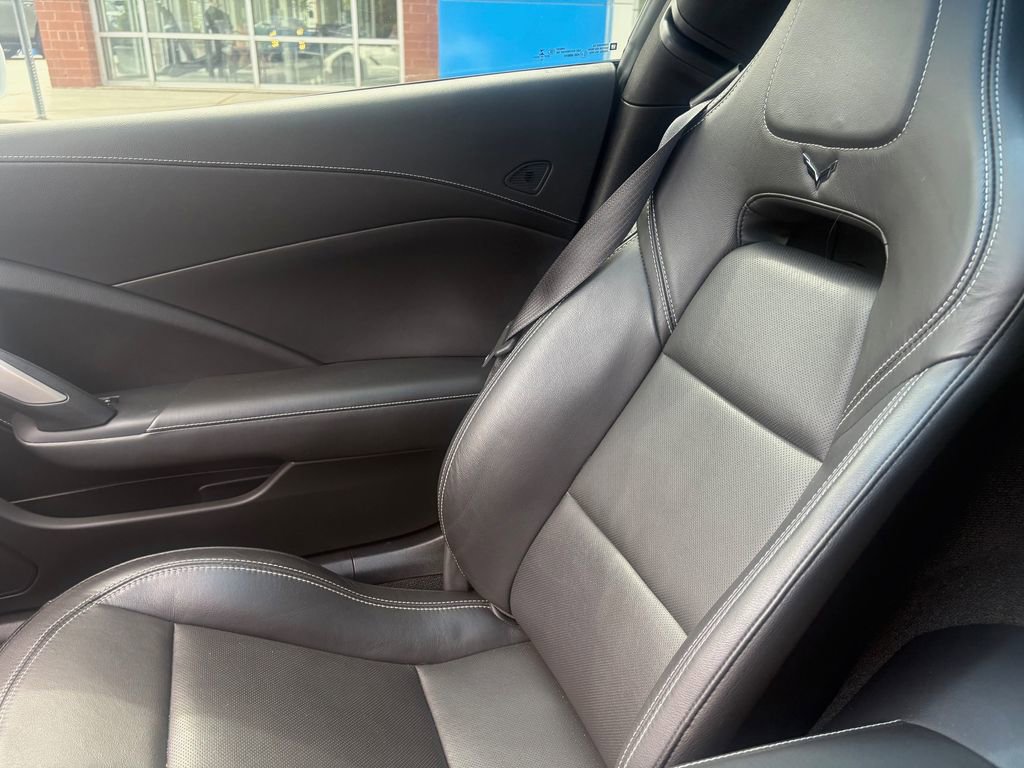 Used 2019 Chevrolet Corvette Grand Sport RWD image 12