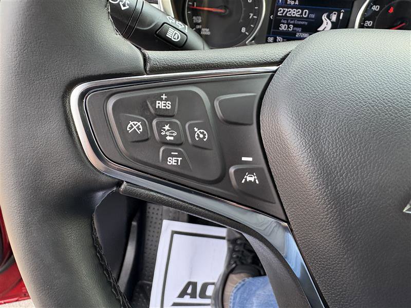 Used 2024 Chevrolet Equinox LT image 19