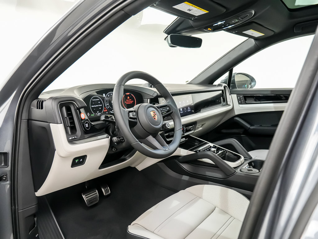 New 2026 Porsche Cayenne S AWD/4WD image 4