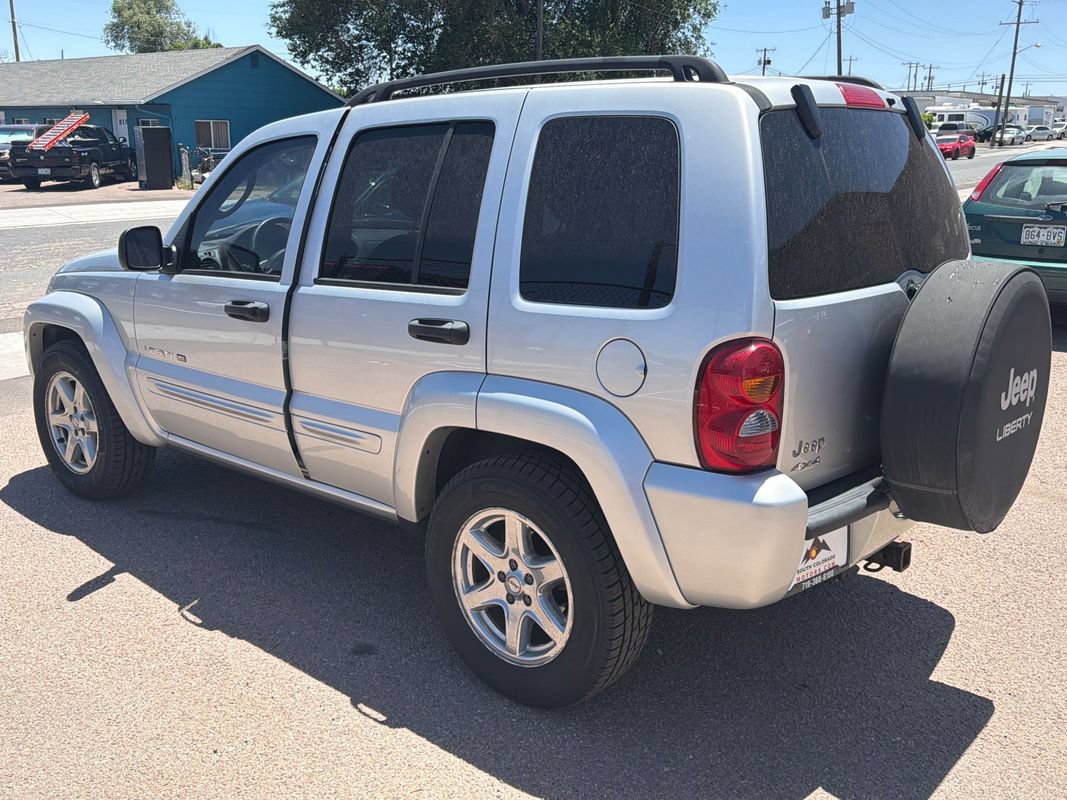Used 2003 Jeep Liberty Limited AWD/4WD image 5
