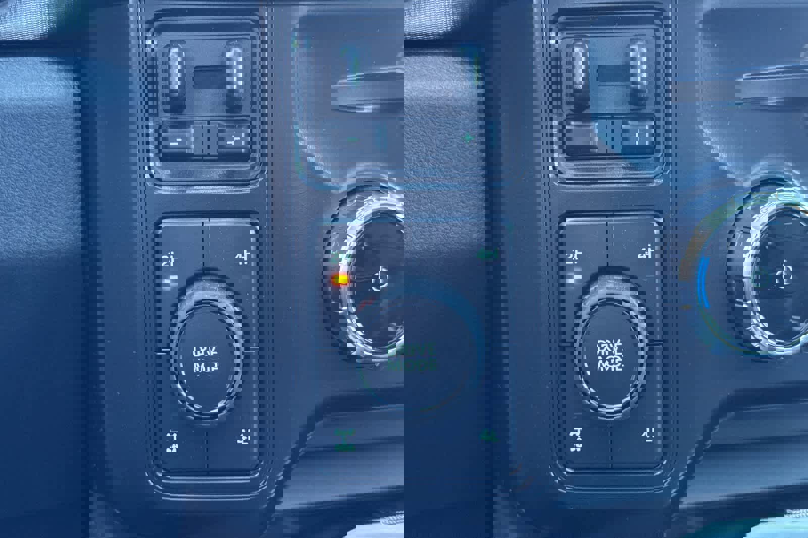 New 2026 Ford F350 Platinum image 28