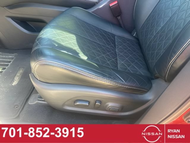 Certified 2019 Nissan Murano Platinum AWD/4WD image 16