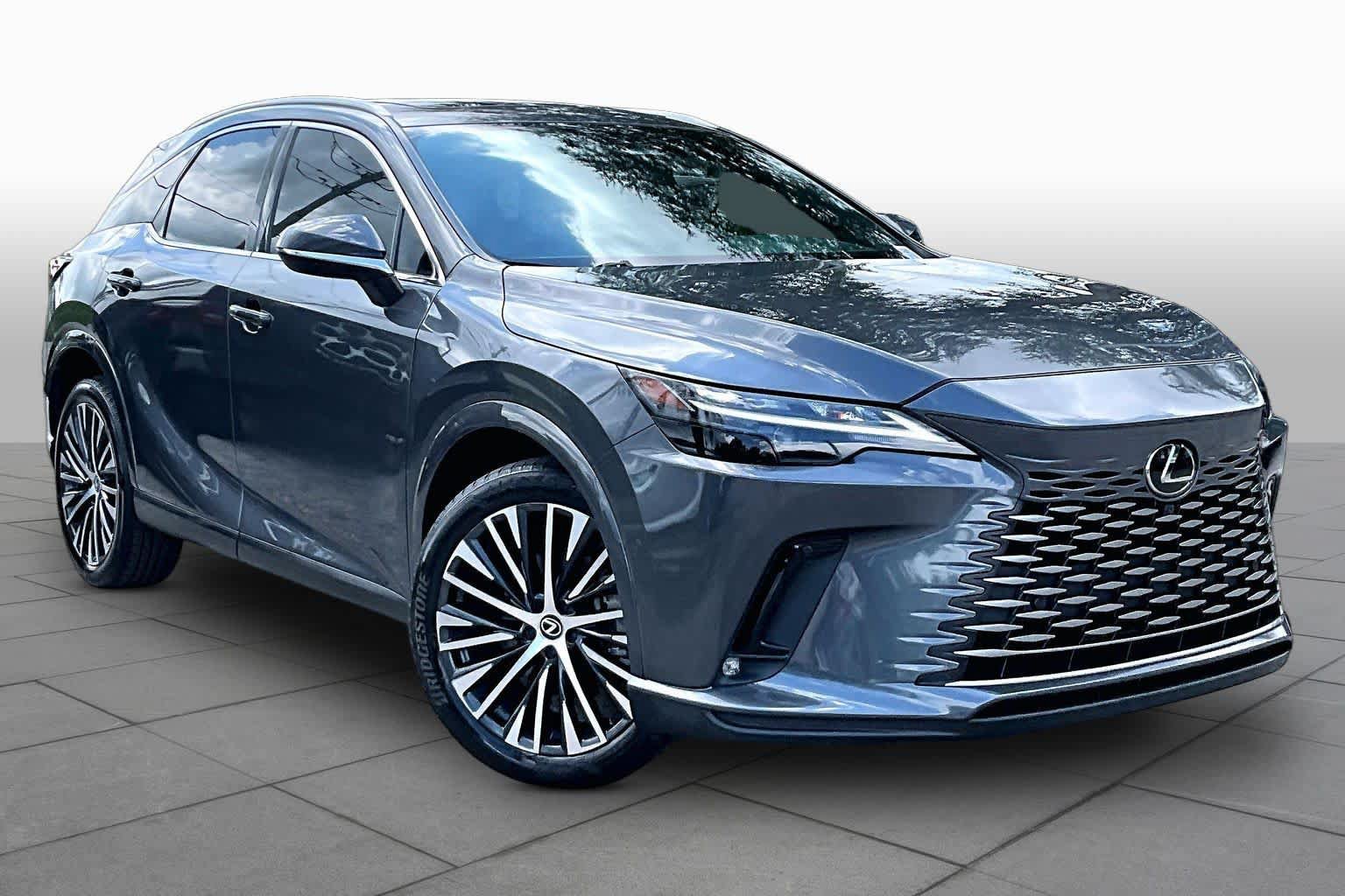 Used 2024 Lexus RX 350 Premium Plus w/ Convenience Package FWD image 3