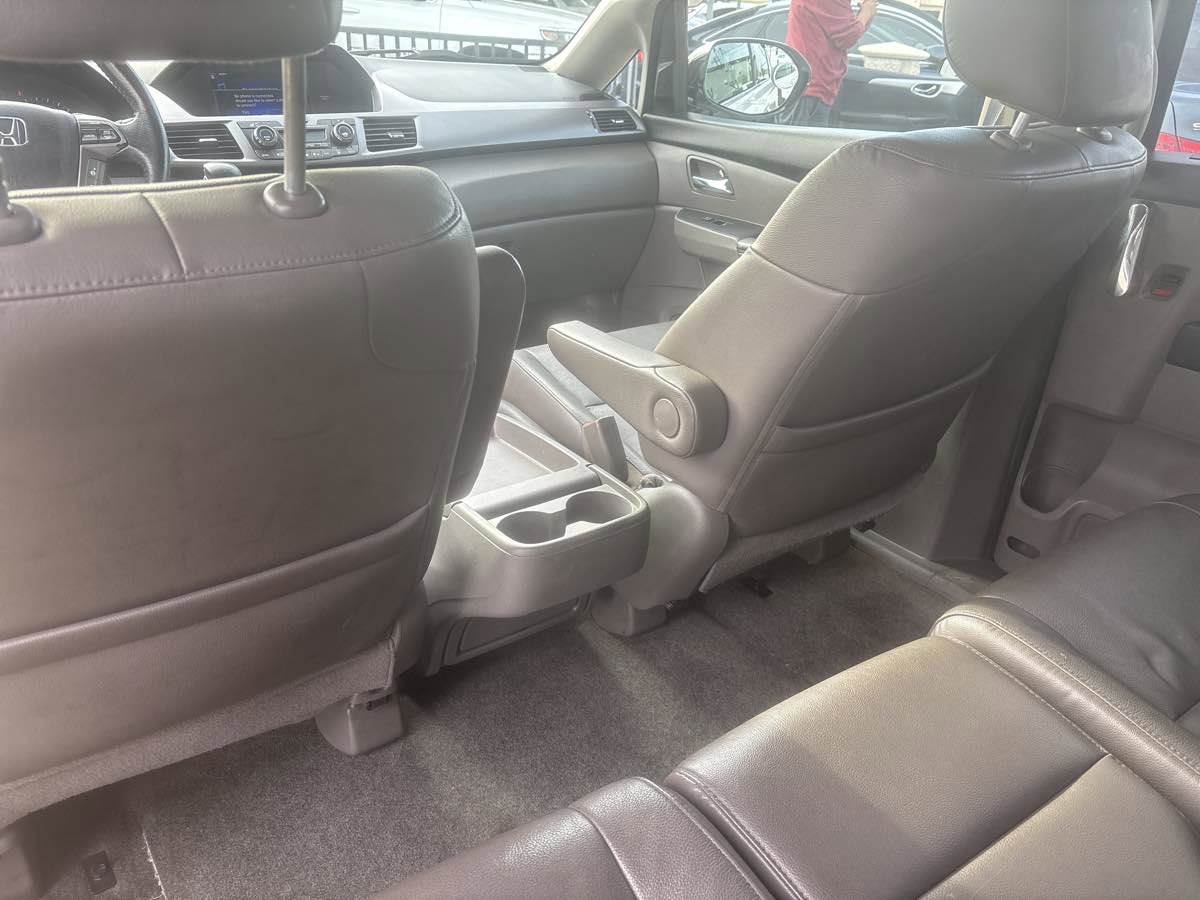 Used 2014 Honda Odyssey Touring image 23