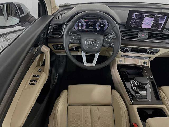 Certified 2025 Audi Q5 2.0T Premium Plus w/ Premium Plus Package image 21