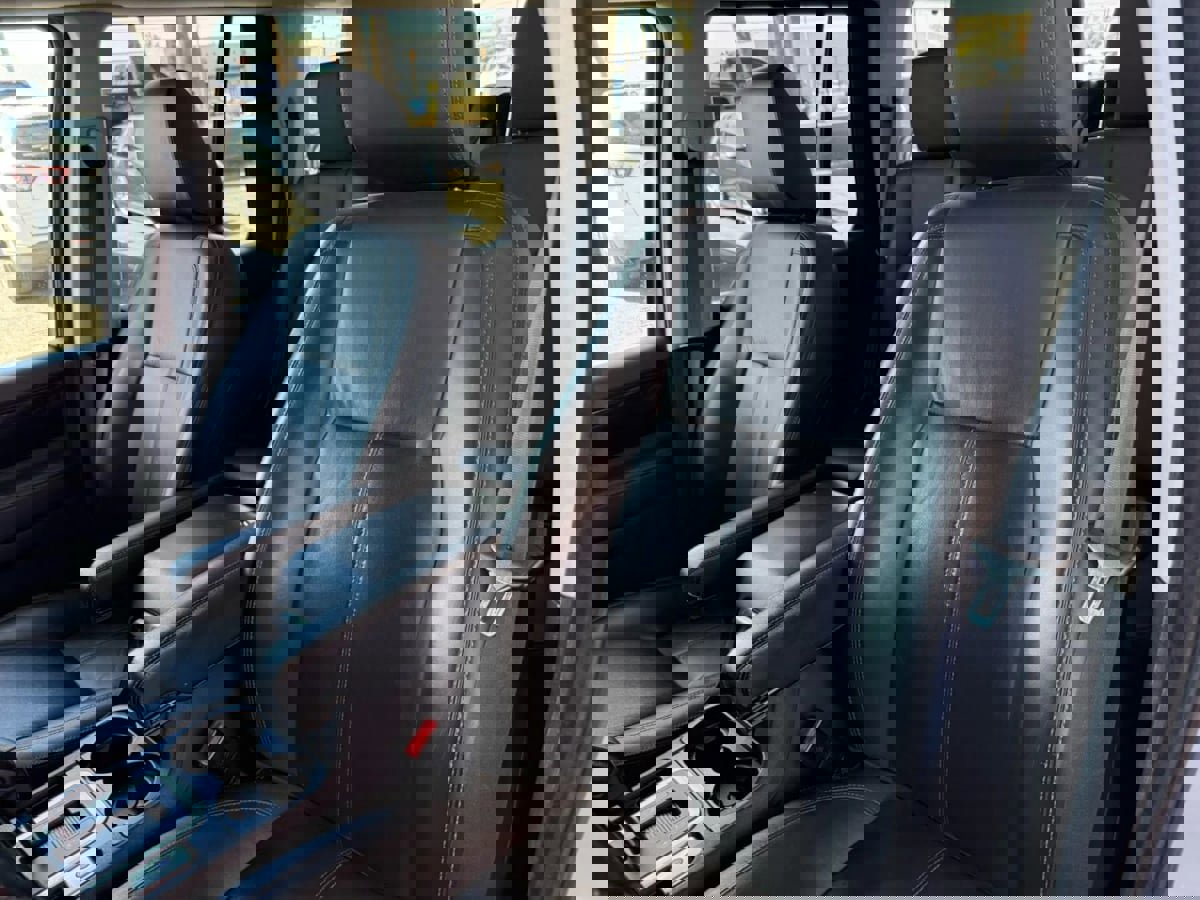 Used 2011 Land Rover LR4 HSE LUX image 44