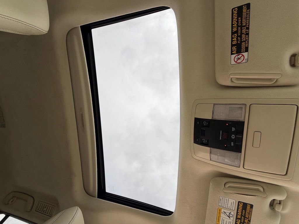 Used 2016 Lexus GX 460 w/ Premium Package image 13