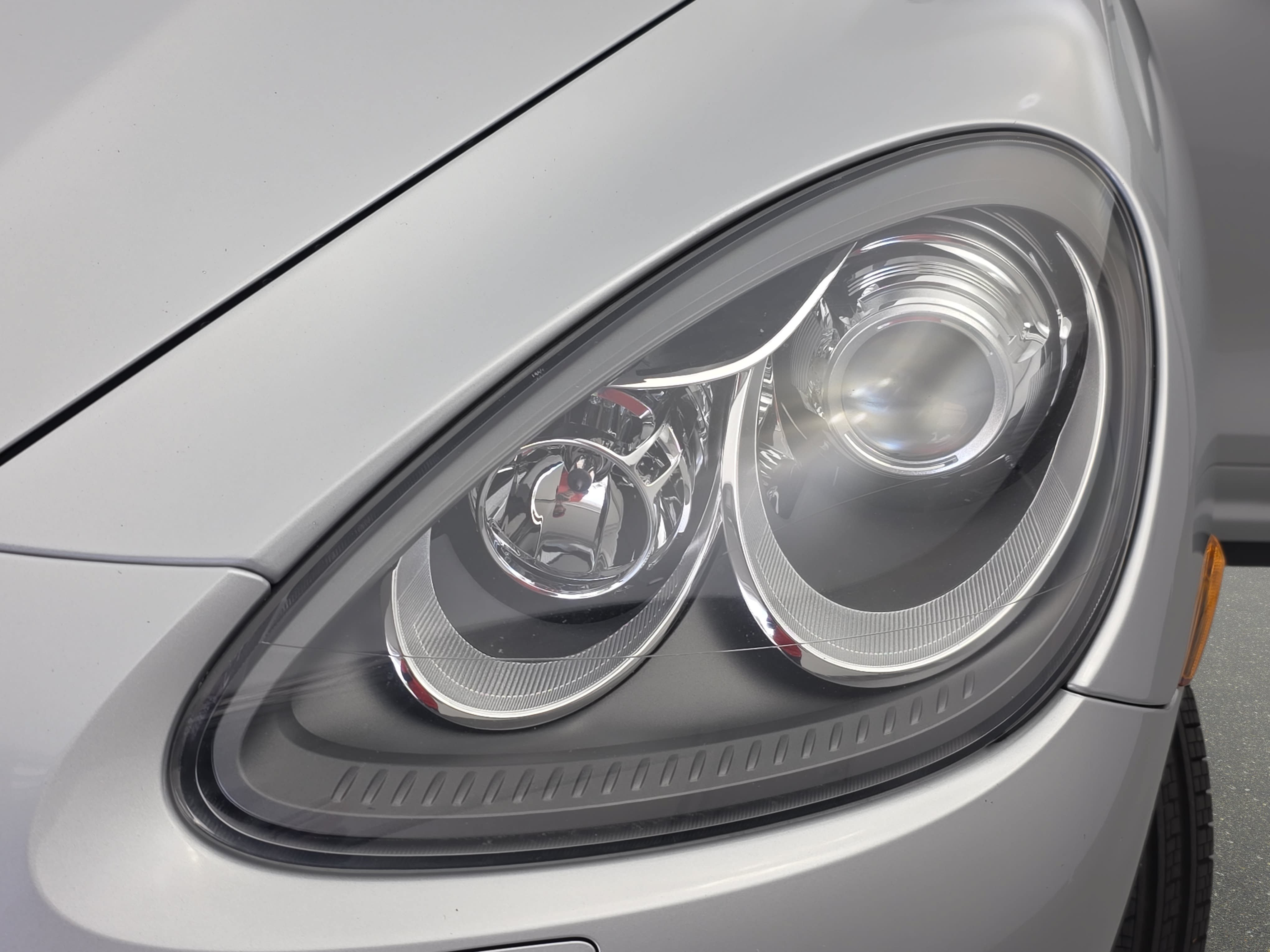 Used 2012 Porsche Cayenne AWD/4WD image 29