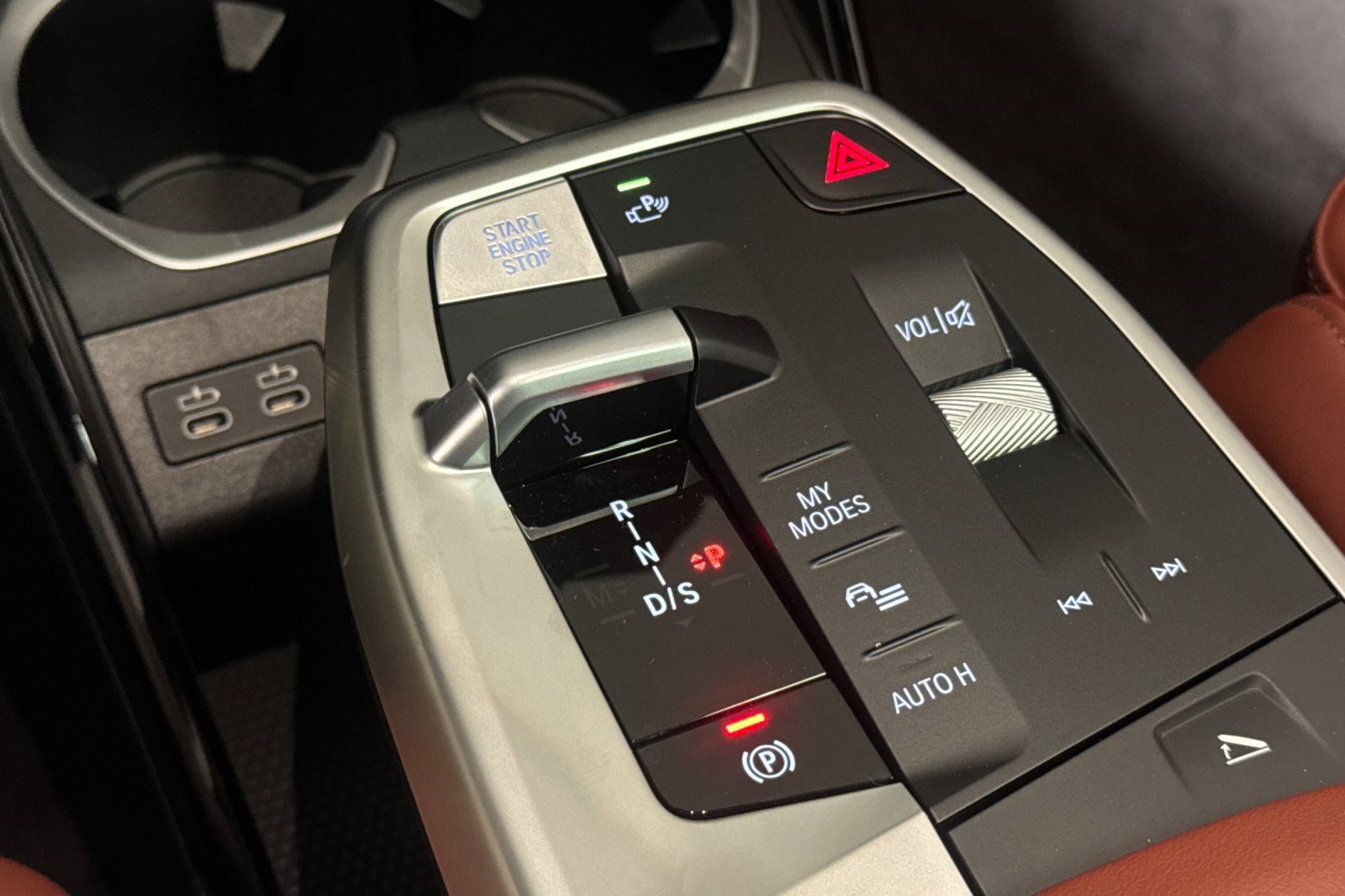 New 2026 BMW X1 xDrive28i w/ Technology Package AWD/4WD image 16