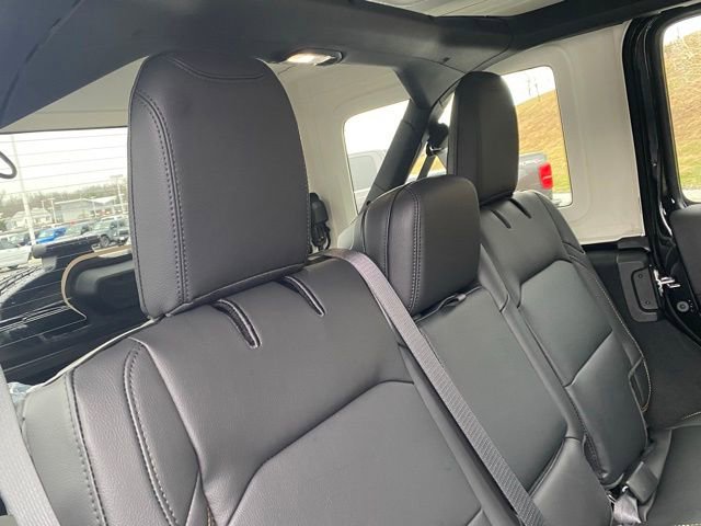 New 2026 Jeep Wrangler Sahara image 33