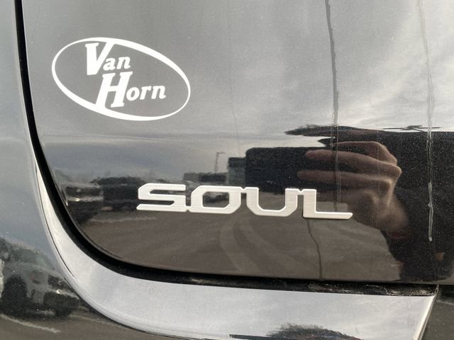 Certified 2023 Kia Soul GT-Line image 31