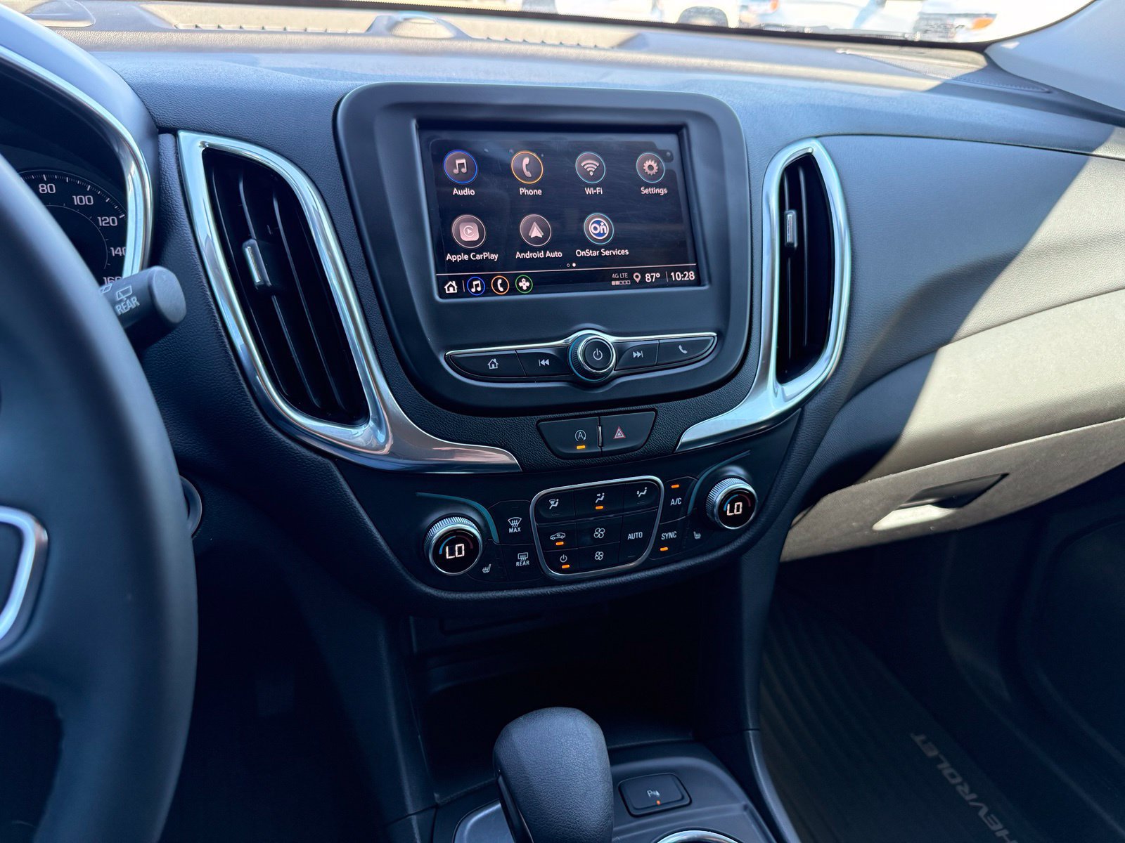 Certified 2024 Chevrolet Equinox LT FWD image 22