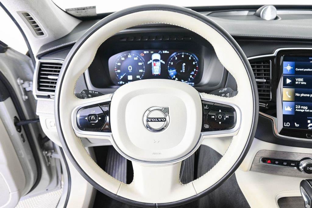 Used 2021 Volvo XC90 T6 Inscription w/ Lounge Package AWD/4WD image 11