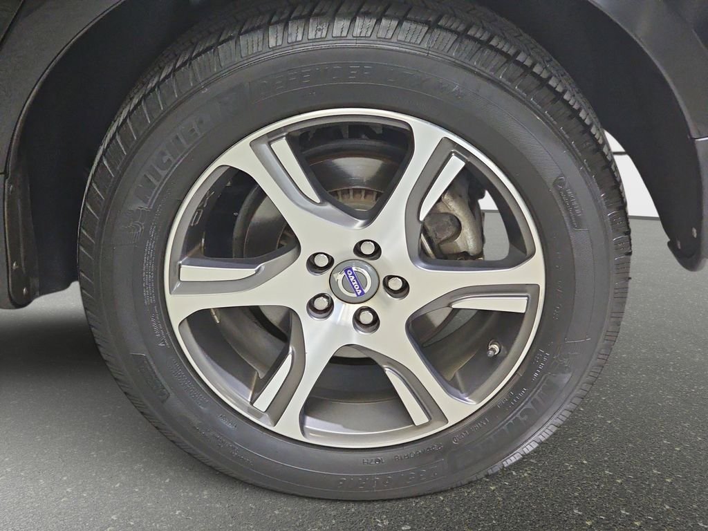 Used 2013 Volvo XC60 T6 AWD/4WD image 36