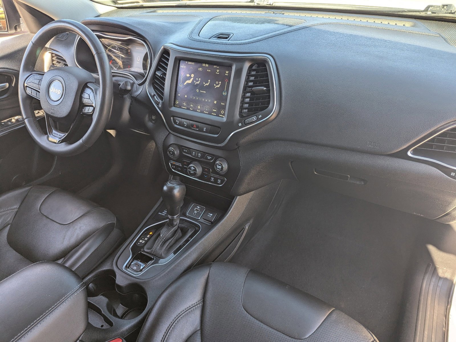 Used 2023 Jeep Cherokee Altitude Lux image 13
