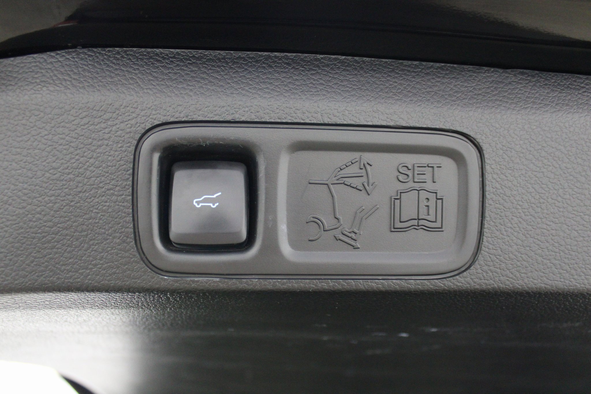 Used 2021 Ford Expedition Max Limited w/ Equipment Group 303A image 21