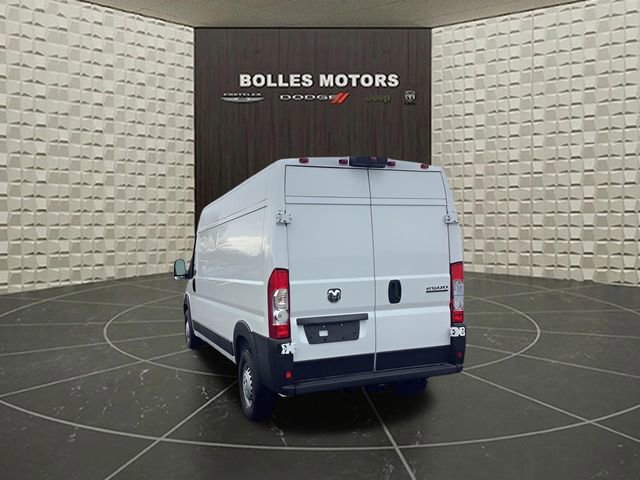Used 2024 RAM ProMaster 2500 w/ Safety Group image 7