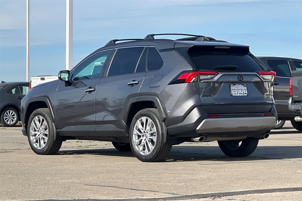 Used 2025 Toyota RAV4 Limited image 7