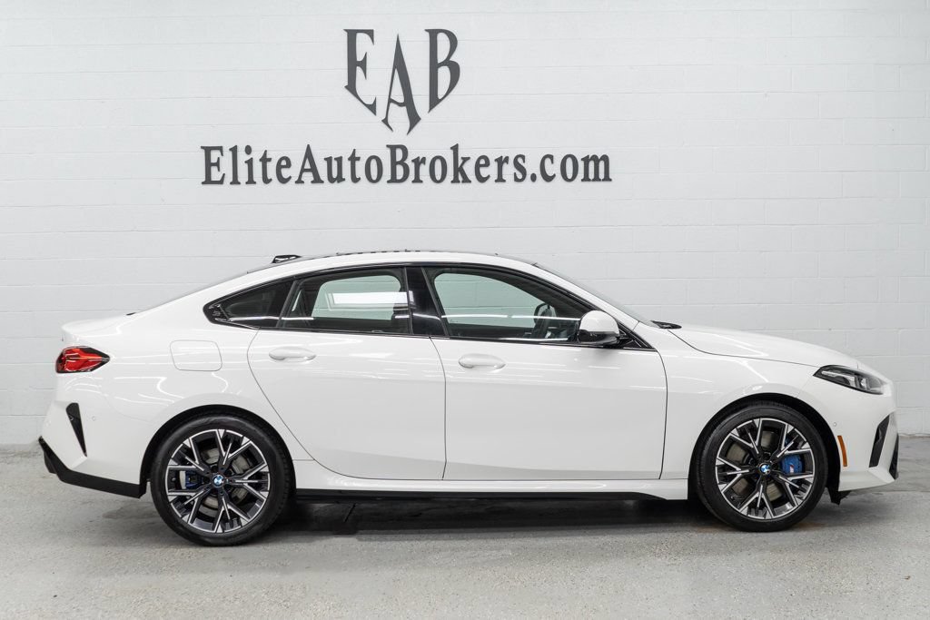 Used 2025 BMW 228i xDrive w/ M Sport Package w/ Premium Package AWD/4WD image 5
