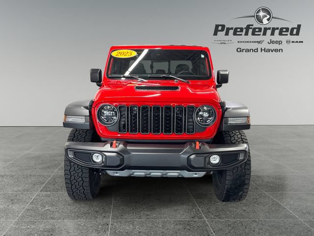 Used 2025 Jeep Gladiator Mojave w/ Safety Group AWD/4WD image 13