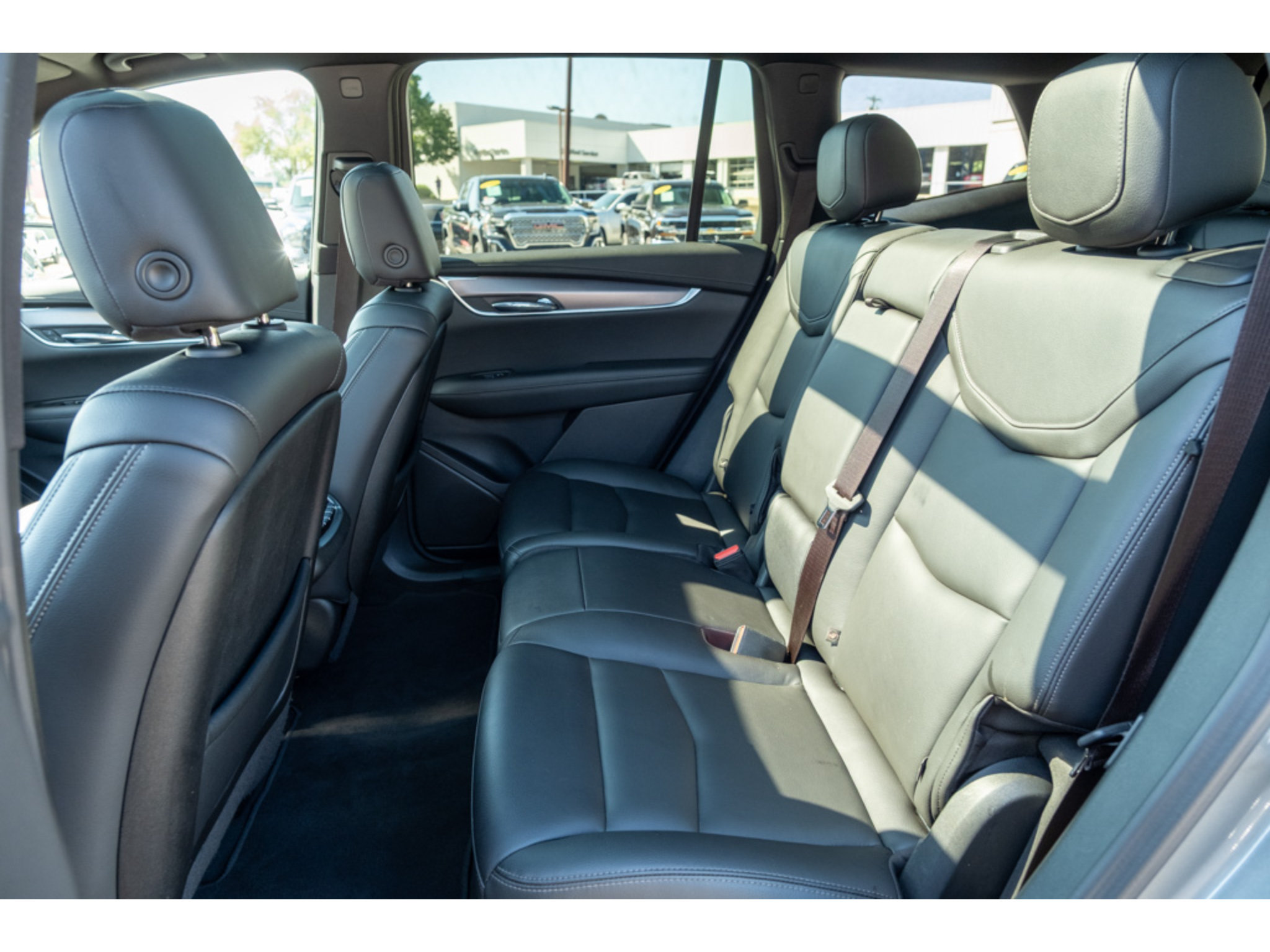 Used 2023 Cadillac XT6 Luxury FWD image 13