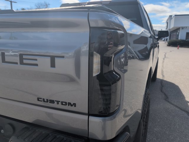 Used 2019 Chevrolet Silverado 1500 Custom Trail Boss w/ Custom Convenience Package image 16