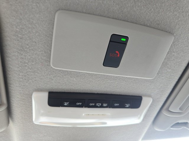 Used 2024 Nissan Kicks SV FWD image 25