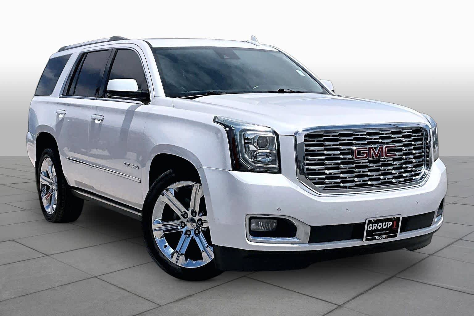 Used 2019 GMC Yukon Denali w/ Denali Ultimate Package AWD/4WD image 3