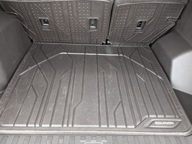 Used 2020 Chevrolet Equinox LT w/ LPO, Floor Liner Package image 27