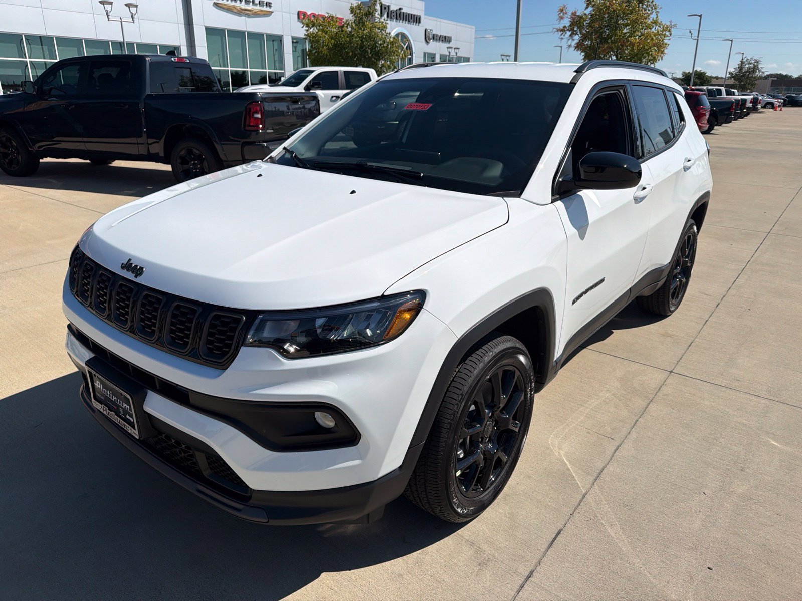 New 2027 Jeep Compass Latitude AWD/4WD image 9