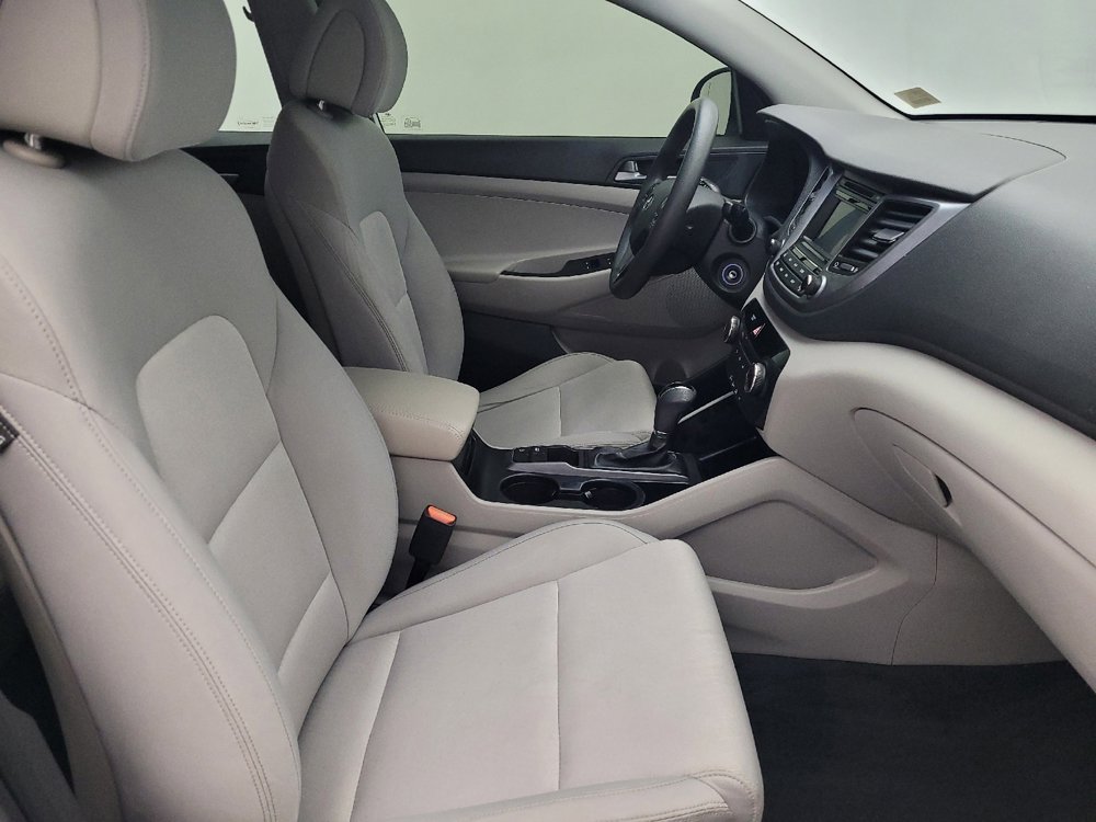 Used 2017 Hyundai Tucson SE image 21