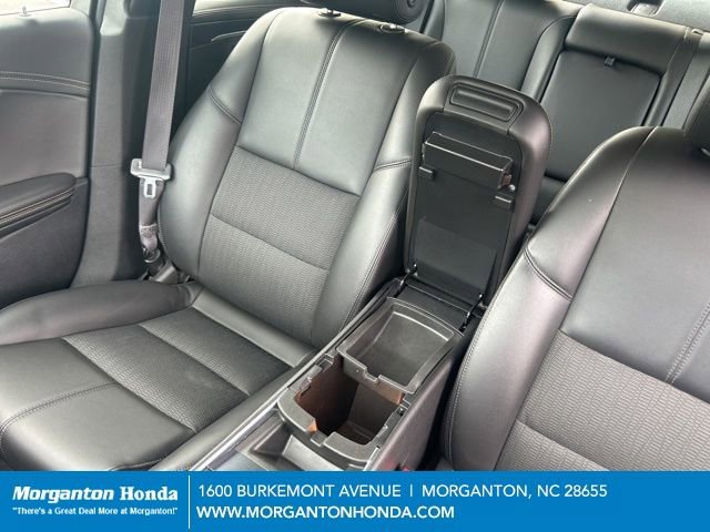 Used 2016 Chevrolet Impala LT image 22