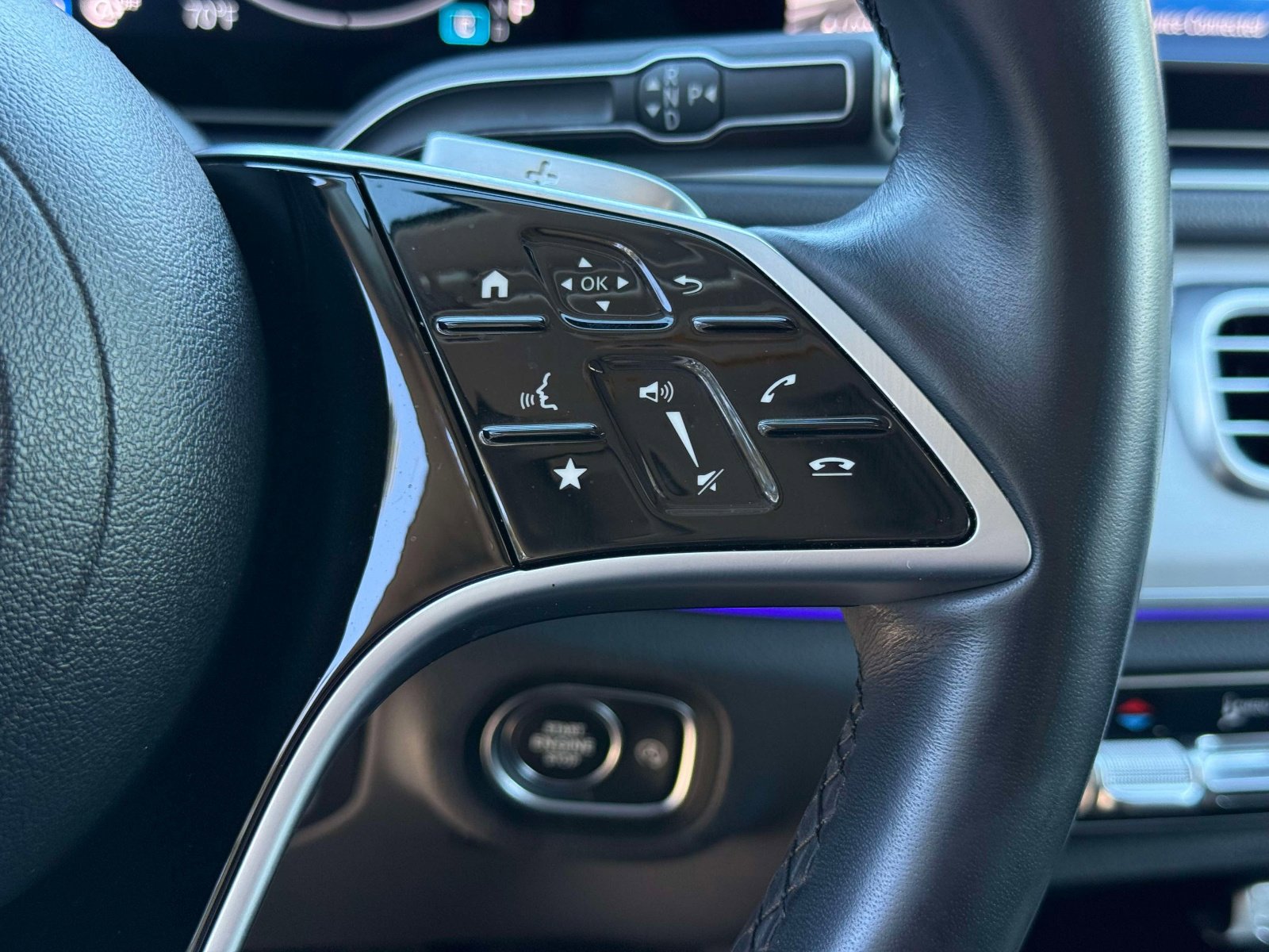 Used 2024 Mercedes-Benz GLE 350 4MATIC image 54