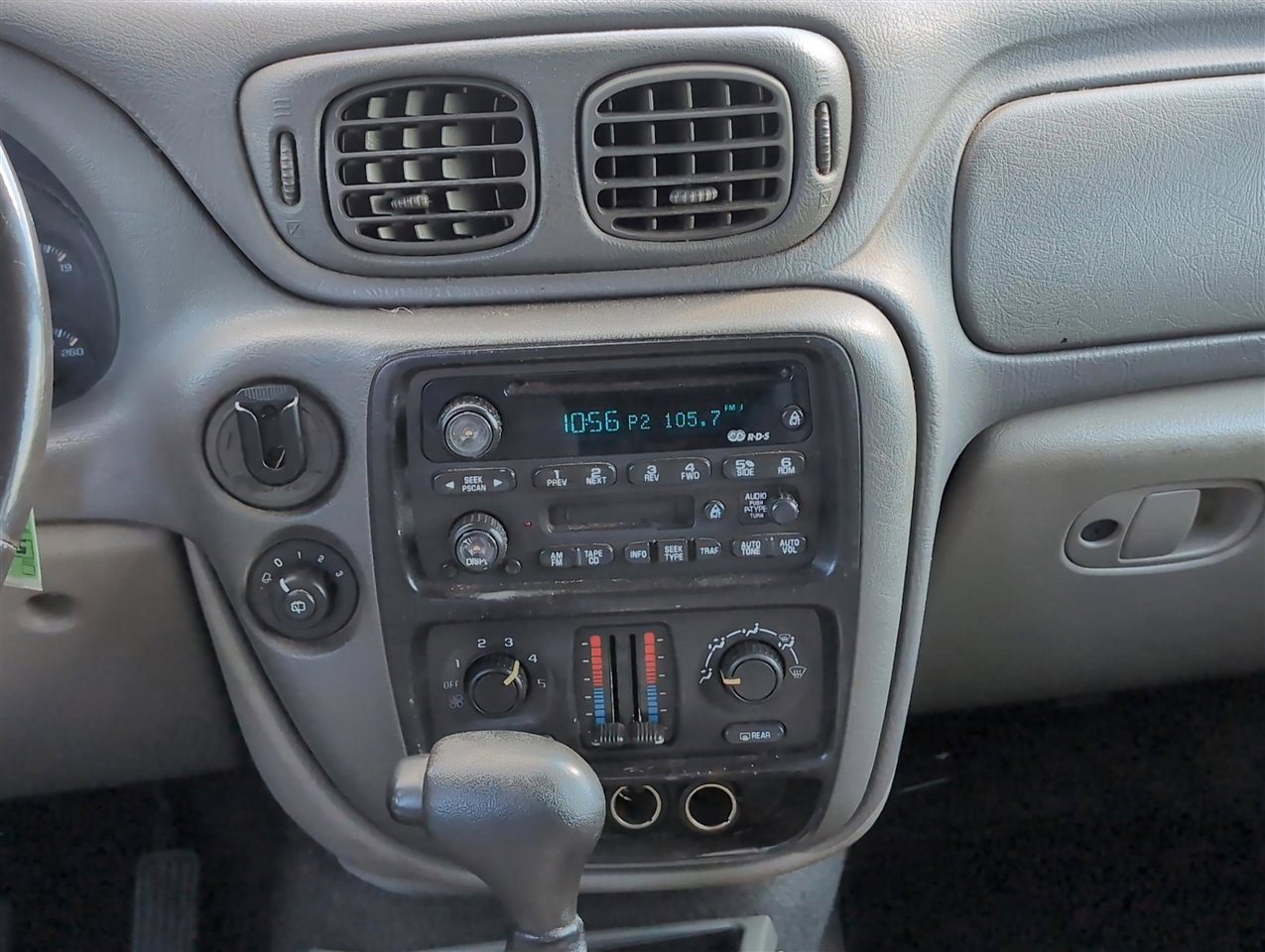 Used 2003 Chevrolet TrailBlazer EXT LS 2WD image 12