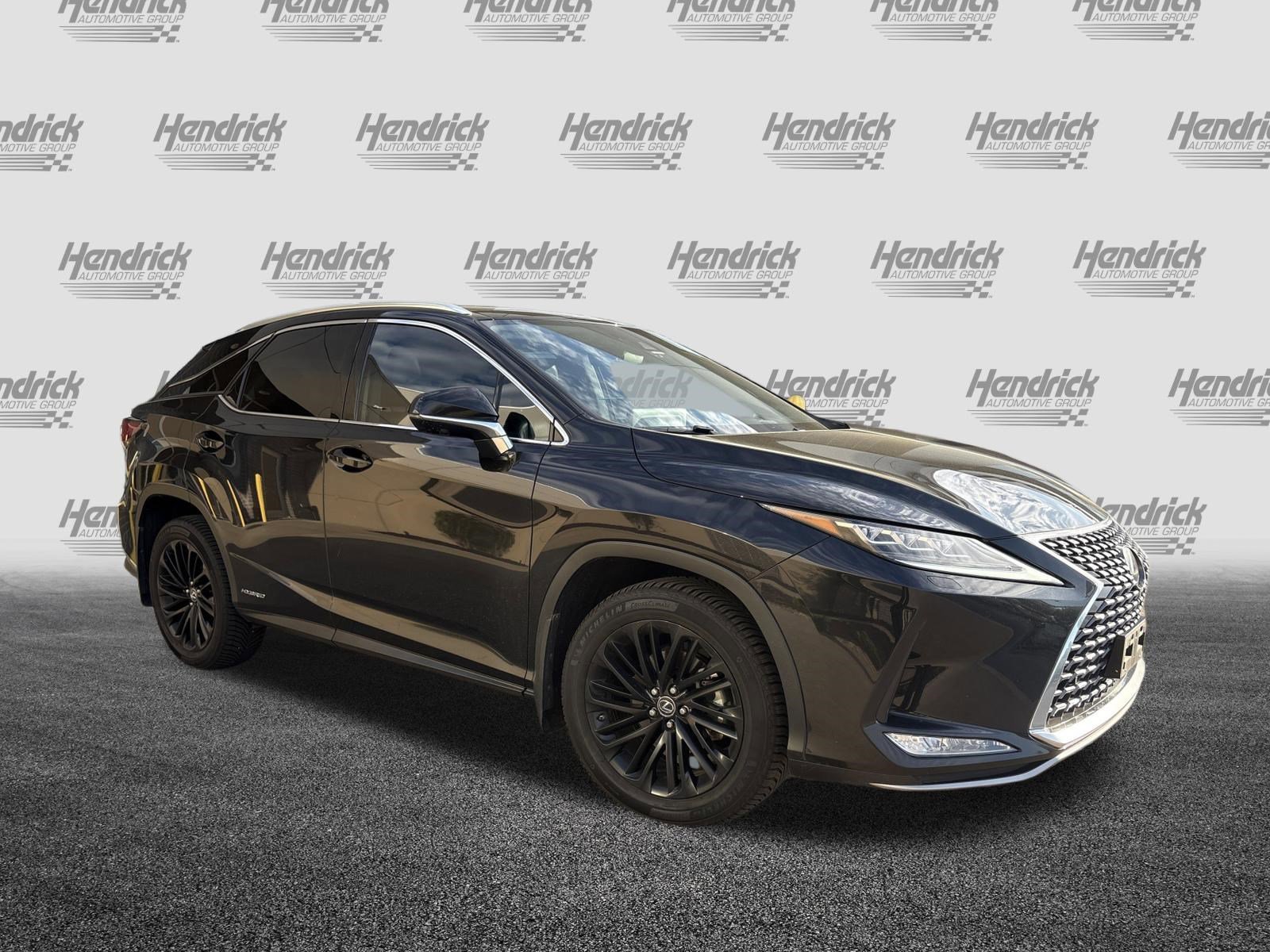 Used 2020 Lexus RX 450h AWD w/ Luxury Package image 2