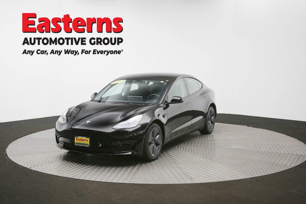 Used 2023 Tesla Model 3 Standard Range image 49