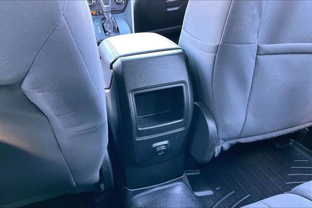 Used 2015 Ford Escape S image 33