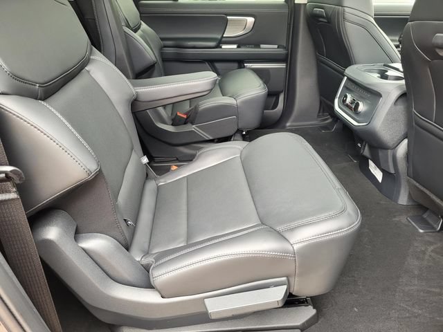 Used 2025 Ford Expedition Max Platinum AWD/4WD image 12