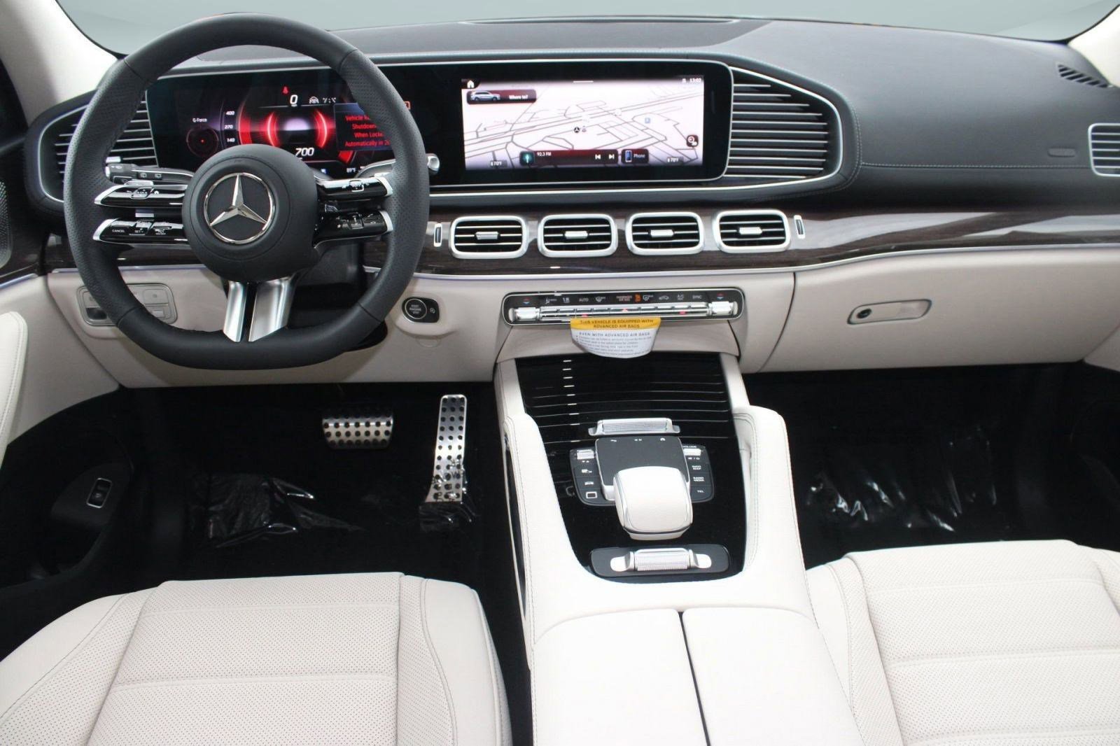 New 2026 Mercedes-Benz GLS 450 4MATIC image 17