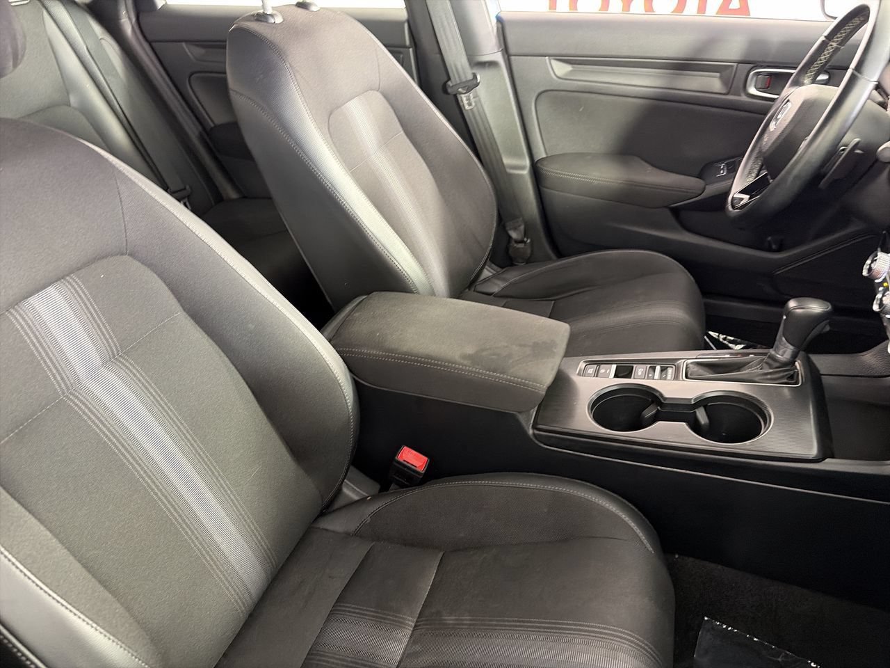 Used 2025 Honda Civic Sport image 24