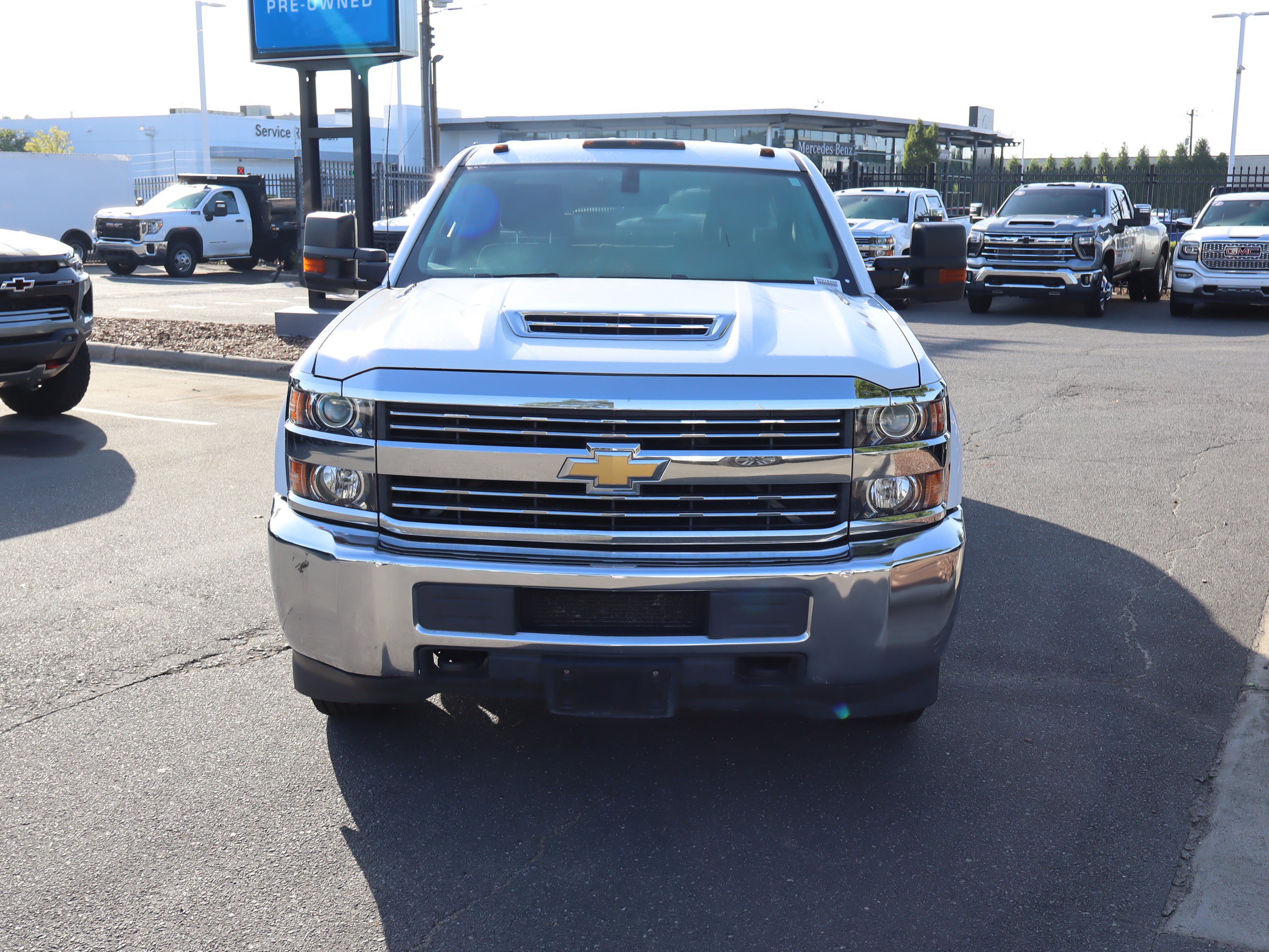 Used 2018 Chevrolet Silverado 3500 W/T w/ WT Fleet Convenience Package AWD/4WD image 3