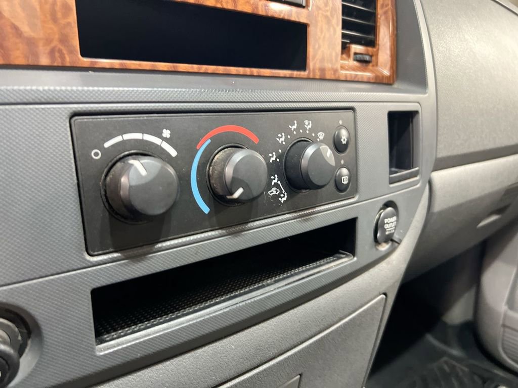 Used 2006 Dodge Ram 1500 Truck SLT w/ Trailer Tow Group image 15