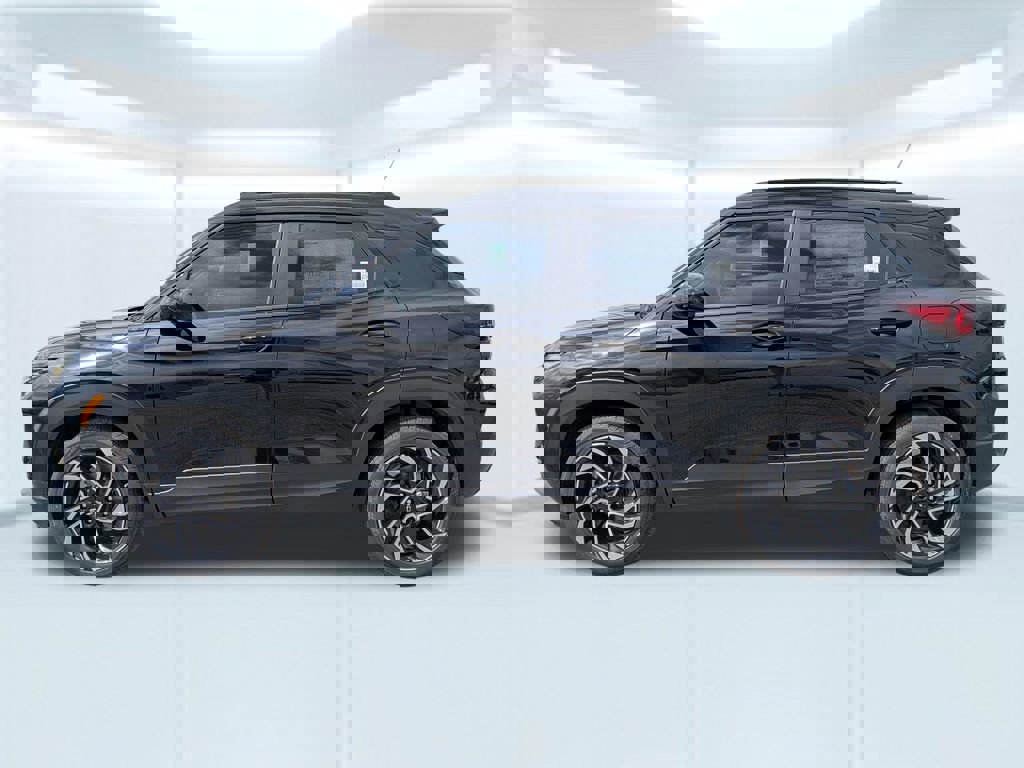 New 2026 Chevrolet TrailBlazer RS w/ Convenience Package image 2